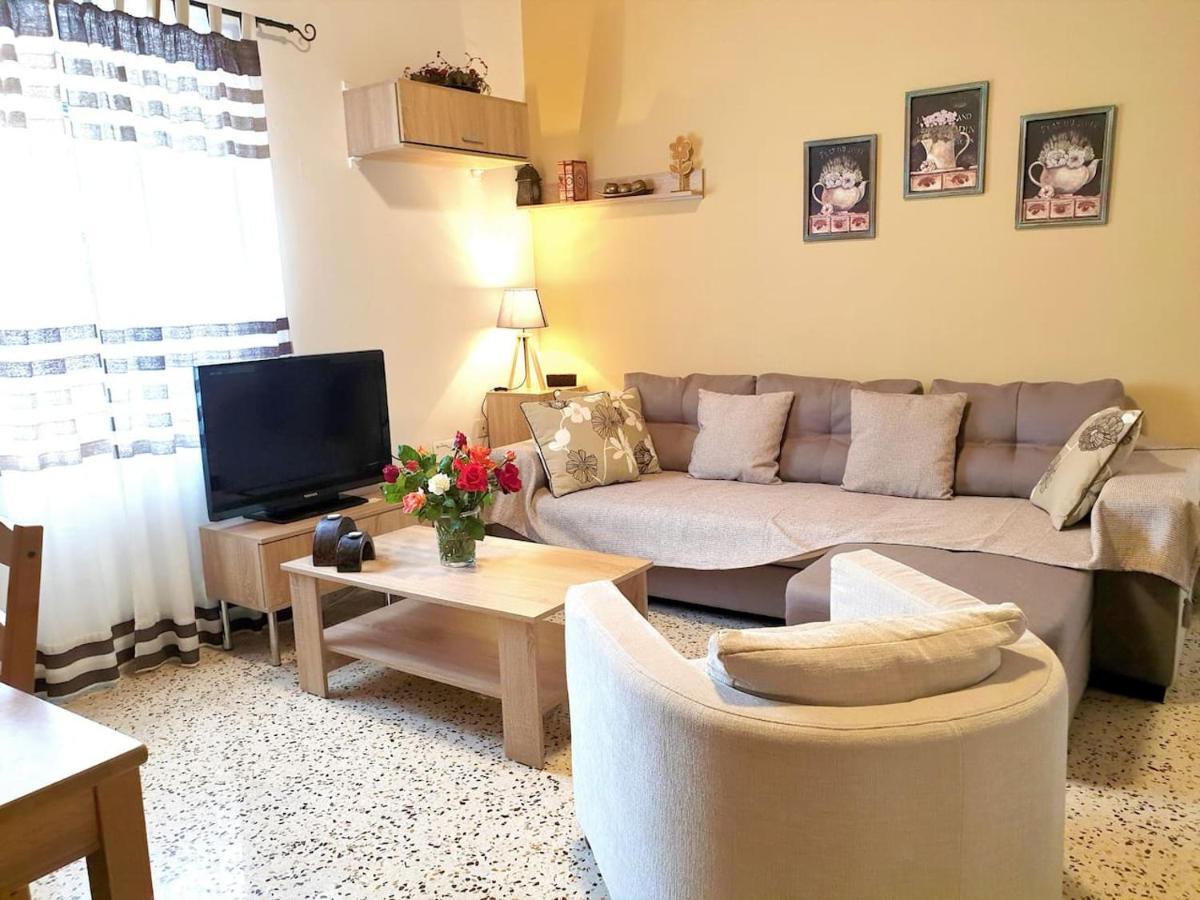Apartament Ideal Family House With Big Yard In Ialysos, Rhodes
